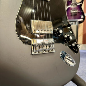 Guitare Fender Black Top Hard Tail - Italie Musique