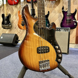 Basse Fender American Deluxe Dimension Bass IV  Italie Musique