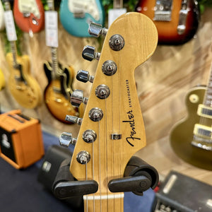 Guitare Fender Stratocaster American Elite HSS - Italie Musique