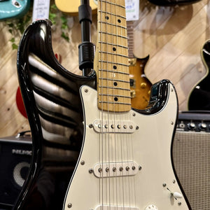 Guitare Fender Stratocaster Std Mexico  Italie Musique