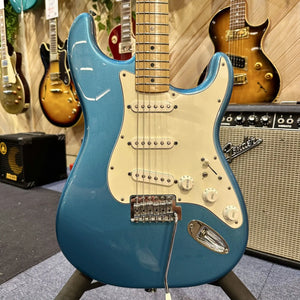 Guitare Fender Stratocaster Std Mexico  Italie Musique