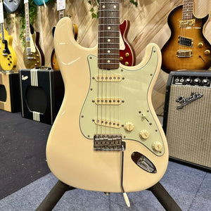 Guitare Fender Stratocaster Japan RI62  Italie Musique