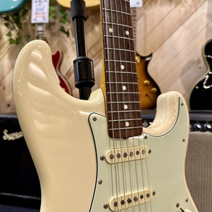 Guitare Fender Stratocaster Japan RI62  Italie Musique