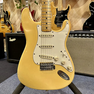 Guitare Fender Stratocaster 1972  Italie Musique