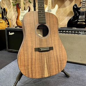 Guitare Martin D-X1E-KOA  Italie Musique
