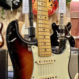 Guitare Fender Stratocaster Player Plus  Italie Musique