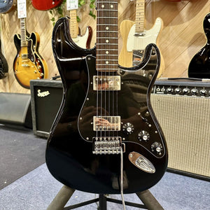 Guitare Fender Stratocaster BlackTop HH  Italie Musique