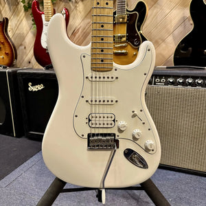 Guitare Fender Stratocaster Player HSS  Italie Musique