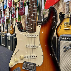 Guitare Fender Stratocaster USA Std Gauchère 1993  Italie Musique