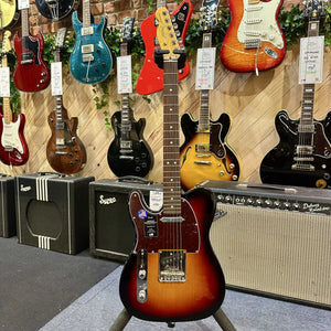 Guitare Fender Telecaster American Pro II Gauchère  Italie Musique