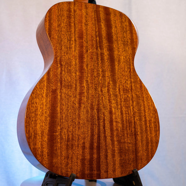 Guitare Lag Tramontane T88A