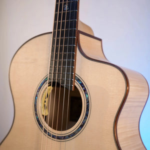 Guitare Dowina Acero GACE - Italie Musique